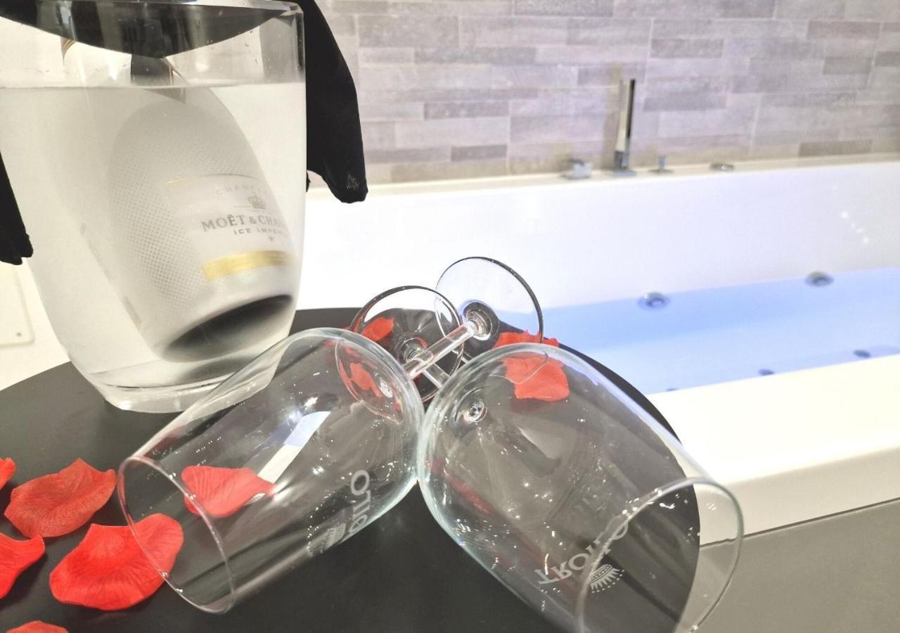 Bed & Breakfast Tra Le Vie Del Borgo *